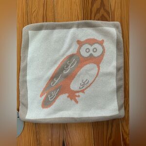 NWT Darzzi Pillowsham